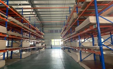 歡迎河南鄭州代表團蒞臨兔寶寶全屋定制工廠參觀游學